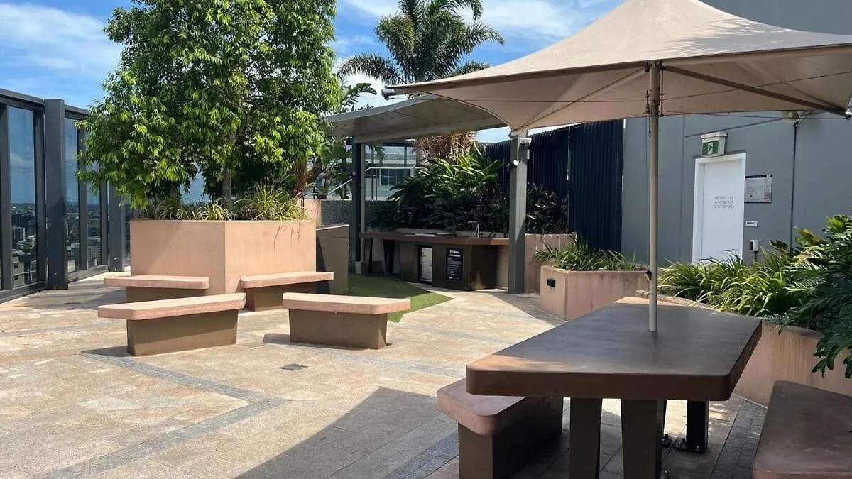 Stylish Studio On High Level-Close To Brisbane Cbd Appartement